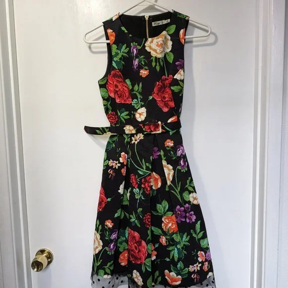 Eliza J | Dresses | Eliza J Aframe Floral Cocktail Dress With Belt Pockets  Size 2p | Poshmark